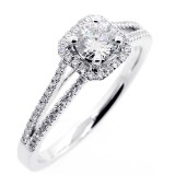 0.61 CTS ROUND CUT DIAMOND  HALO ENGAGEMENT RING SET IN 18K WHITE GOLD