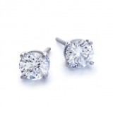 1 3/4Ct tw Round Diamond Stud Earrings 14Kt White Gold