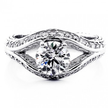 Engagement Ring , Round Brilliant Cut Diamond 1.60 Cts