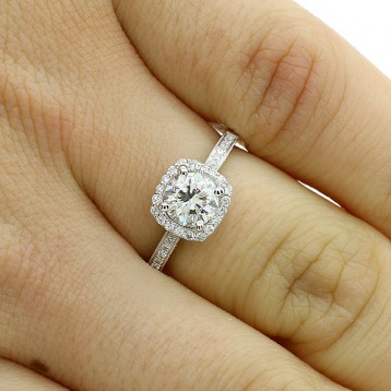 1.22Cts ROUND CUT DIAMOND HALO ENGAGEMENT RING SET IN 14K WHITE GOLD