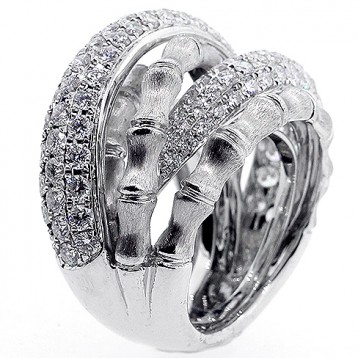 Fancy Ring total 2.82 cts set in 18k white gold