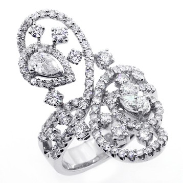 2.27 CTS UNIQUE DESIGN BIG DIAMOND COCKTAIL RING SET IN 18K WHITE GOLD