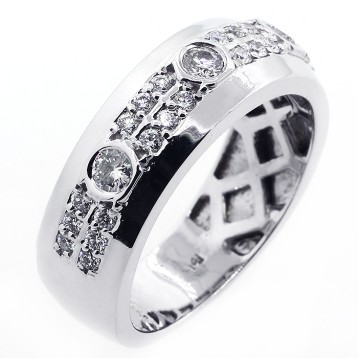 0.73 Cts Diamond mens Ring set in 14K White Gold