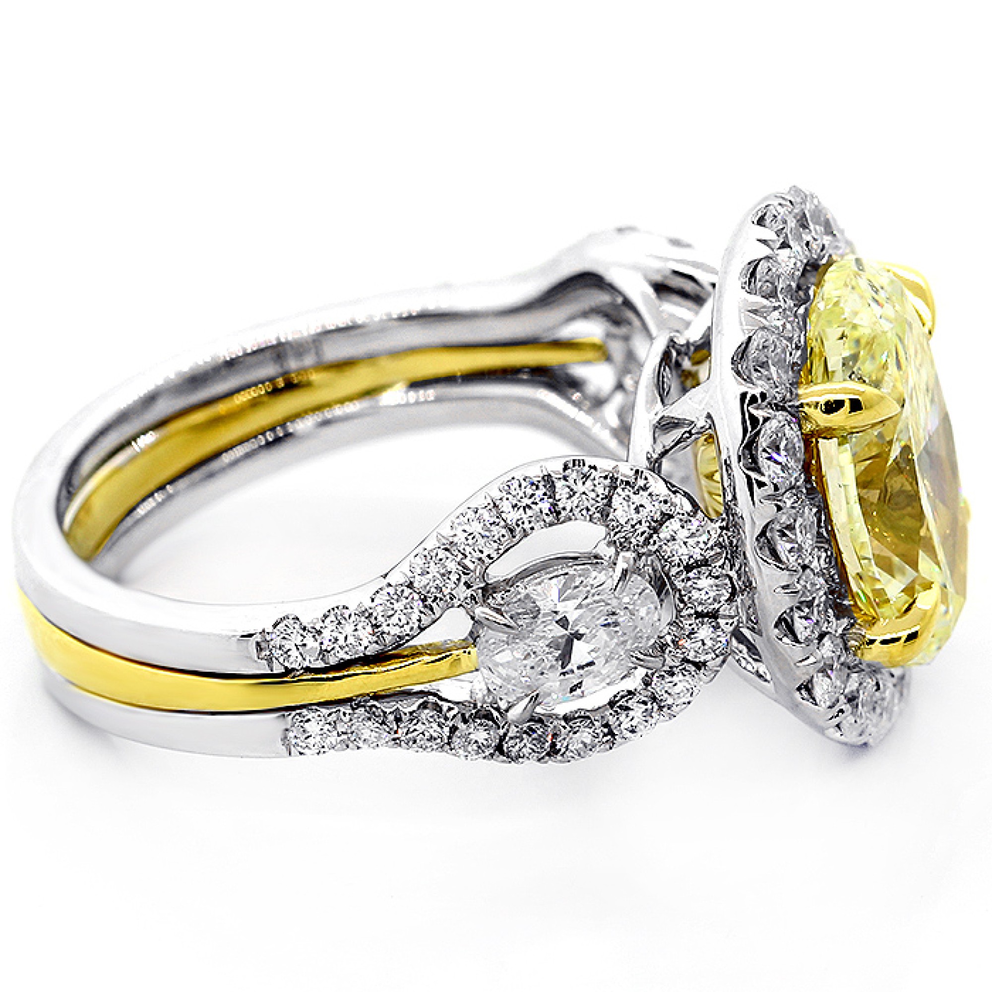 4.73 Cts Fansy Yellow Oval cut Engagement Ring set in 18K White Gold ...